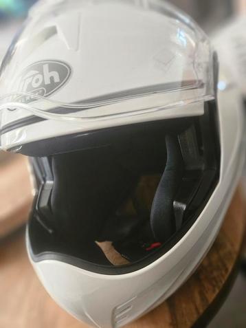 Airoh MTH14 XL Systeemhelm + Cardo Bluetooth beschikbaar voor biedingen