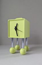 Design klokje op bolpootje, Ophalen of Verzenden