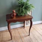 Lucky Vintage Frans houten bijzettafel Normandie brocante, Ophalen, Minder dan 55 cm, Gebruikt, .