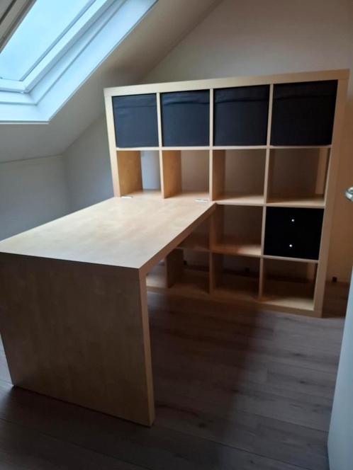 Te koop: Ikea Kalax vakkenkast met bureau, Huis en Inrichting, Bureaus, Gebruikt, Ophalen