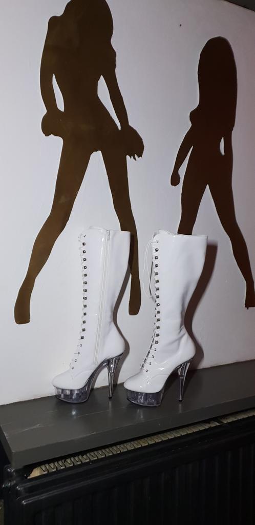SEXY KINKY LAK LAARZEN MET RITS EN VETERS MAAT 38, Kleding | Dames, Schoenen, Nieuw, Zwart, Ophalen of Verzenden