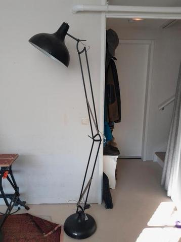 GRATIS Grote kamerlamp