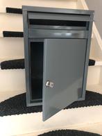 Te koop: Grote XXL brievenbus ️ Kleur: Donkergrijs, Tuin en Terras, Brievenbussen, Ophalen of Verzenden, Zo goed als nieuw, Kunststof
