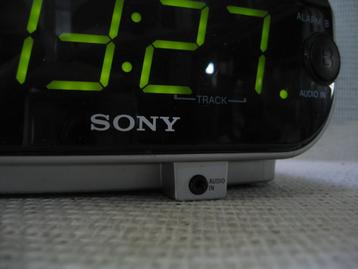Sony radio CD AUX clockradio wekker Dreammachine Japan 2000 beschikbaar voor biedingen