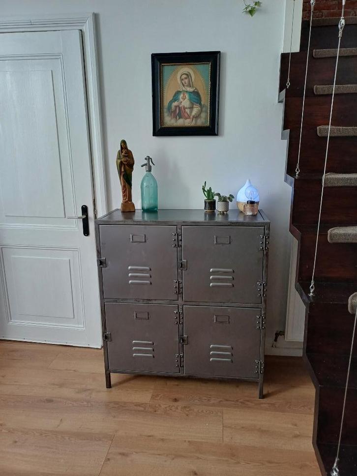 Super mooie stoere industriële locker design kast/dressoir, Huis en Inrichting, Kasten | Dressoirs, Zo goed als nieuw, 50 tot 100 cm