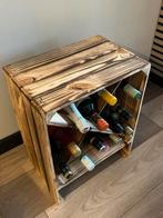 Wijnkastje gebrand hout, Huis en Inrichting, Woonaccessoires | Wijnrekken, Ophalen of Verzenden, Zo goed als nieuw, Hout, Minder dan 50 cm