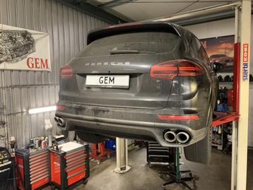 Porsche Cayenne tussenbak revisie ! beschikbaar voor biedingen