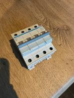 MCN 632E C32 Automaat, Ophalen of Verzenden, Zo goed als nieuw