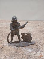 Vintage Loodgieter Figuur - Brandweerman  beeldje brandweer, Antiek en Kunst, Ophalen of Verzenden