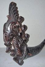 Naga Morsarang Batak medicine container  Dayak Asmat Kris, Antiek en Kunst, Verzenden