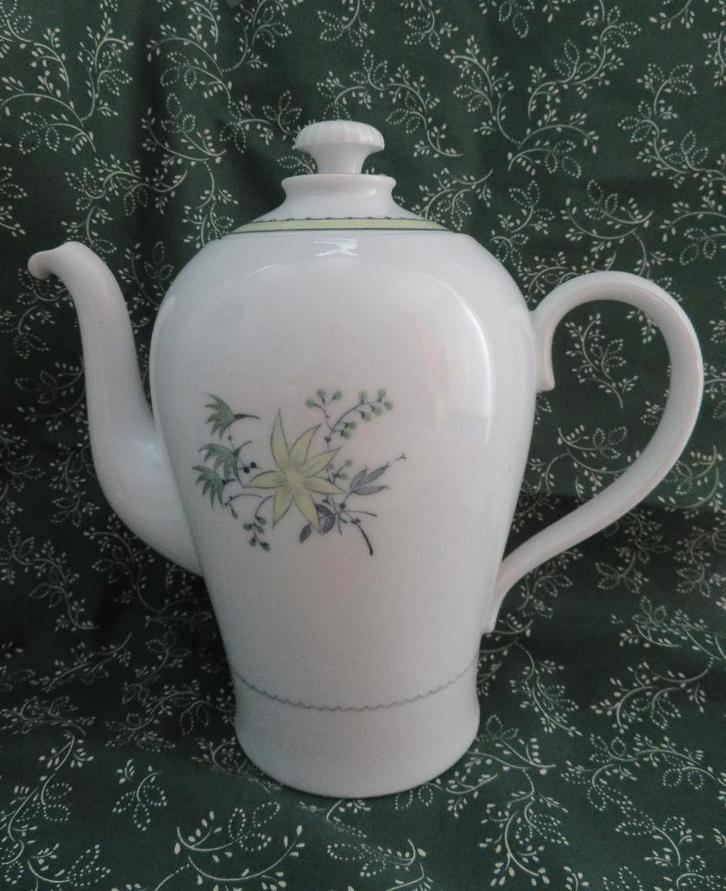 Koffiepot, lichtgroene bloem – Bing Grondahl, Huis en Inrichting, Keuken | Servies, Zo goed als nieuw, Overige typen, Overige stijlen