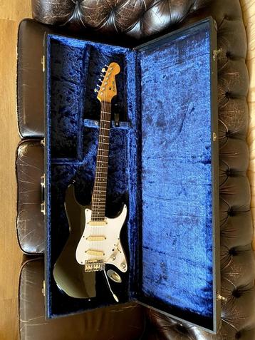 Blade R1 strat uit 1988 beschikbaar voor biedingen
