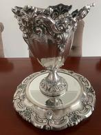 Grote zilveren vaas met onderblad, Ophalen of Verzenden, Zilver