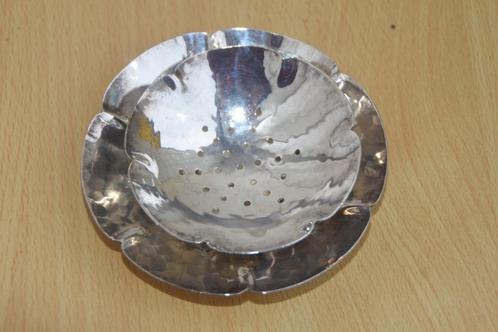 Antiek zilveren theezeefje met lekbak / onderschotel, Antiek en Kunst, Antiek | Goud en Zilver, Ophalen of Verzenden