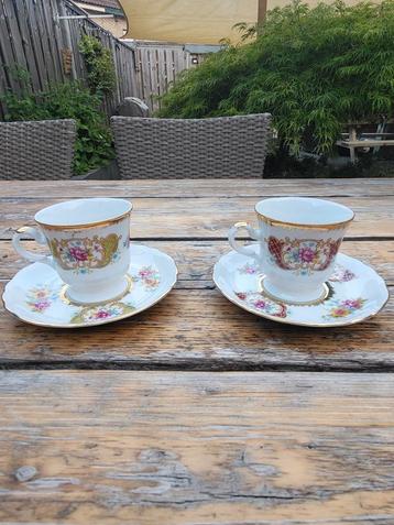 Servies set Bloemen  beschikbaar voor biedingen