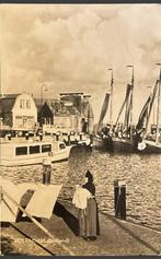 Volendam, de haven, Ophalen of Verzenden, 1940 tot 1960, Gelopen, Noord-Holland
