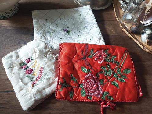 3 prachtige oude Frans/Engelse lingerie/zakdoekjes hoezen, Antiek en Kunst, Antiek | Kleding en Accessoires, Ophalen of Verzenden