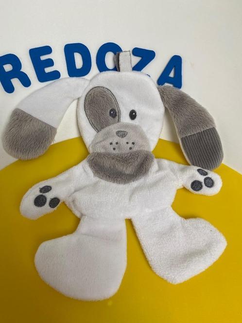 3306 tiamo knuffellap lap hond Sem plat wit grijs 2x, Kinderen en Baby's, Speelgoed | Knuffels en Pluche, Zo goed als nieuw, Hond