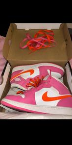 Nike jordan 1 mid pink/orange, Ophalen, Nike, Roze, Sneakers of Gympen