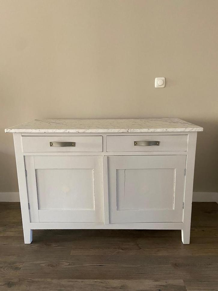 Mooi en stevig massief houten kastje met marmeren blad., Huis en Inrichting, Kasten | Dressoirs, Gebruikt, 100 tot 150 cm, 50 tot 75 cm