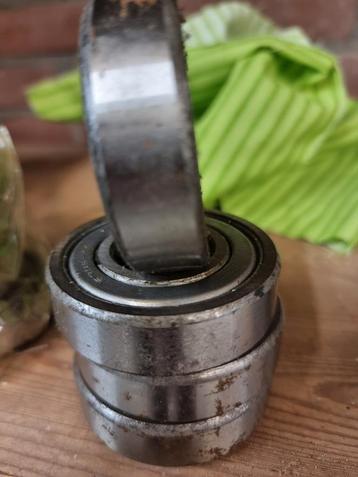 Kogellagers - 6205-RS / 6305-2Z beschikbaar voor biedingen