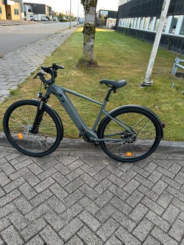 Rockrider E-ACTV 100 beschikbaar voor biedingen