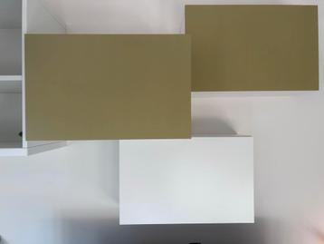 IKEA Besta kastjes (4 stuks) met ophangsysteem - afbeelding 1