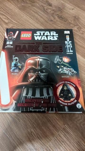 Lego Star Wars the Dark Side Boek met exclusieve minifigure beschikbaar voor biedingen