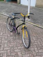 Geel-zwarte fiets, Ophalen, Gebruikt, Staal, Heren