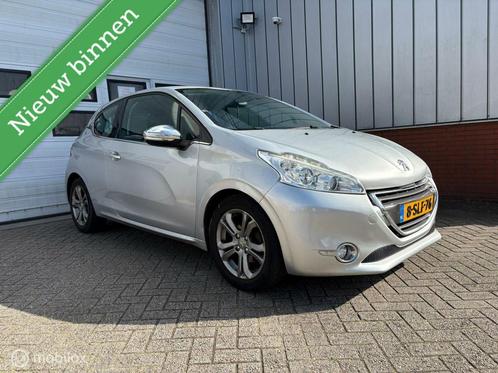 Peugeot 208 1.6 VTi Allure ECC/LMV/CRUISE/AUTOMAAT/, Auto's, Peugeot, Bedrijf, Te koop, ABS, Airbags, Airconditioning, Alarm, Bluetooth
