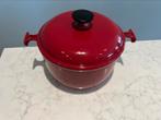 Le Creuset hoge La Mama 20 cm in heel goede staat, Gietijzer, Ophalen of Verzenden, Zo goed als nieuw, Keramische plaat