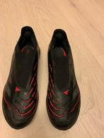 Voetbalschoenen kunstgras Adidas, Gebruikt, Maat XS of kleiner, Schoenen, Ophalen of Verzenden