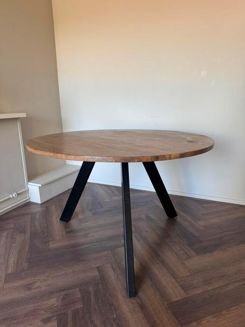 Mango houten ronde eettafel 120 cm, Huis en Inrichting, Tafels | Eettafels, Gebruikt, 100 tot 150 cm, Vier personen, Rond, Ophalen