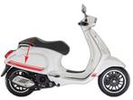 Stickerset Vespa Primavera Sprint Zijscherm + Embleem Rood 6, Ophalen of Verzenden, 50cc-Scooterparts, Info@50cc-scooterparts.nl
