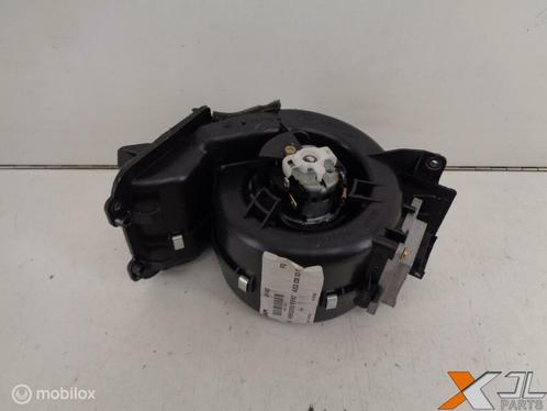 CLK-KLASSE W209 KACHELMOTOR ACHTER  A2038300008, Auto-onderdelen, Airco en Verwarming, Mercedes-Benz, Gebruikt, Ophalen of Verzenden