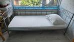 Metalen eenpersoonsbed grijs inclusief Matras., Ophalen, Eenpersoons, 210 cm, Grijs