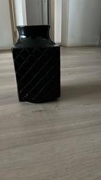 Mooie zwarte vaas. Niet licht, Antiek en Kunst, Ophalen of Verzenden