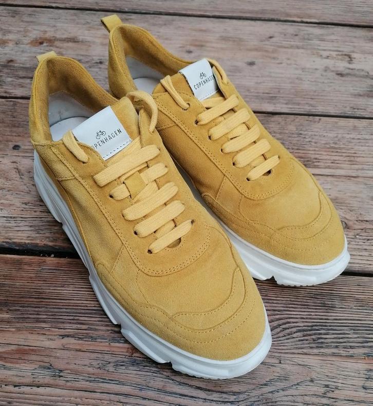 Copenhagen Studios suede Dad sneakers - Maat 38..., Kleding | Dames, Schoenen, Zo goed als nieuw, Sneakers of Gympen, Verzenden