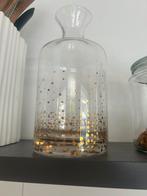 Glazen stolpje karafje heel mooi en nieuw met goud kerst, Huis en Inrichting, Woonaccessoires | Stolpen, Ophalen of Verzenden
