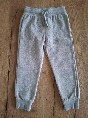 Nieuw Grijze Sweatpants / Jogger maat 104 H&M beschikbaar voor biedingen