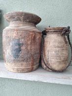 Nepalese potten/ kruiken 2 stuks oud sober, Huis en Inrichting, Ophalen