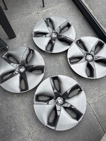 Tesla Wieldoppen Set beschikbaar voor biedingen