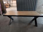 Industriële eettafel en bijpassende salontafel, Ophalen, Gebruikt, 200 cm of meer, 50 tot 100 cm