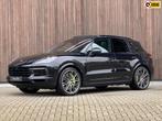 Porsche Cayenne 3.0 E-Hybrid / Stuurverwarming / Trekhaak /, Automaat, Cayenne, Parkeerassistent, Zwart