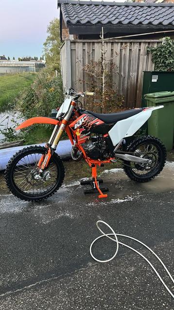 Ktm sx 125 2011 beschikbaar voor biedingen