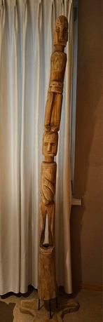 Uniek Handgesneden Houten Totembeeld. 2.10 m, Ophalen