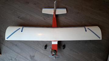 Vintage Model Vliegtuig beschikbaar voor biedingen