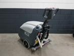 Schrobmachine Nilfisk SV400 43 B, Ophalen, Gebruikt, Accu, X