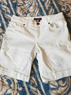 White denim shorts/ Daisy Dukes by Siviglia. Waist 27, Wit, Ophalen of Verzenden, Zo goed als nieuw, W27 (confectie 34) of kleiner