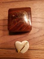 diverse sieraden: kettingen/armbanden/broches/oorbellen, Ophalen of Verzenden, Overige materialen
